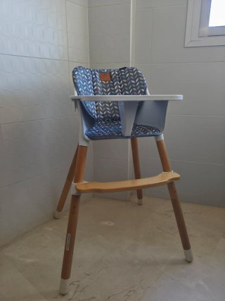 Trona bebé madera y gris