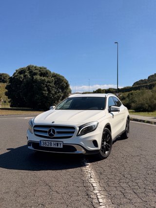 Mercedes-Benz GLA 2014