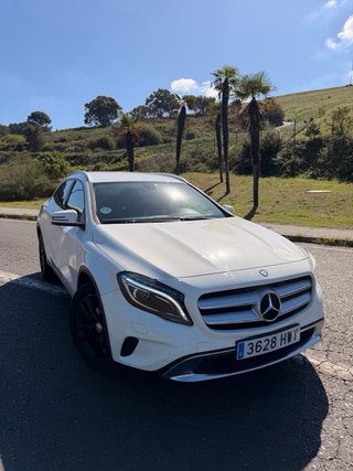 Mercedes-Benz GLA 2014