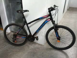 Bicicleta B'Twin MTB Negra