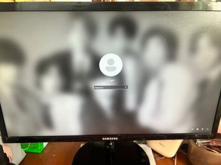 PC de sobremesa + pantalla Samsung