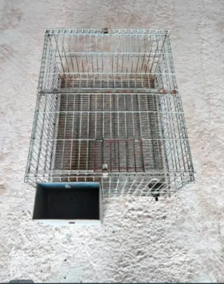 2 Jaulas para cría de animales