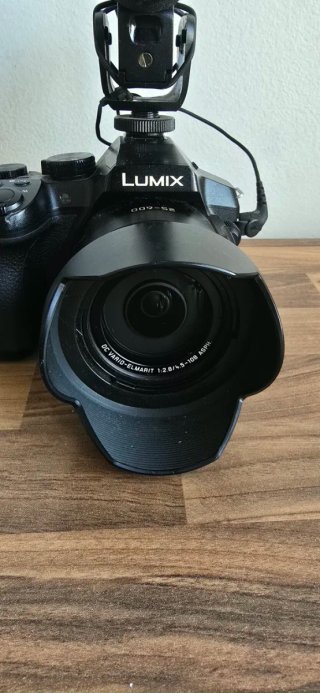 Panasonic Lumix DMC-FZ300 4k
