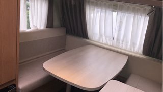 Caravana Knaus Sport 400 LKK