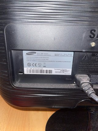 Samsung TV 19 + Fire TV Stick MX10