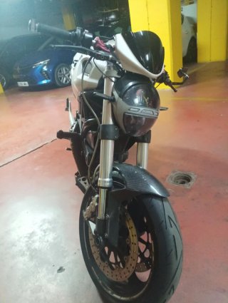 Ducati Monster 696 - 2008 limitada en papeles A2