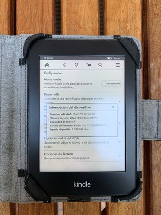 Kindle Paperwhite com Capa