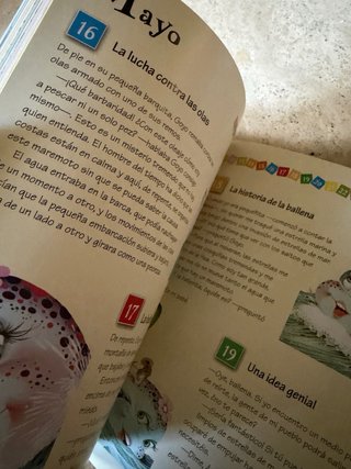 Lee cada noche 365 cuentos - Libro infantil
