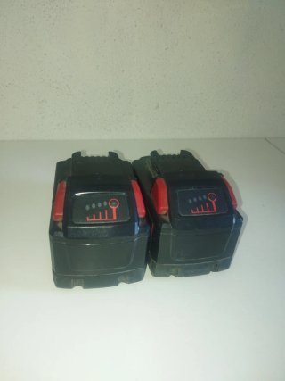 Batería  genéricas compatibles Milwaukee 12Ah gran