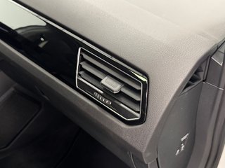 Volkswagen Touran Sport DSG