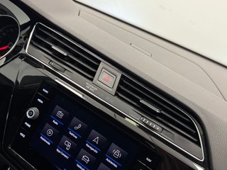 Volkswagen Touran Sport DSG