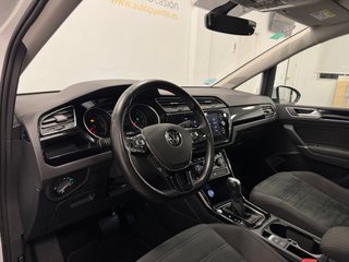 Volkswagen Touran Sport DSG