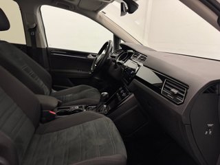 Volkswagen Touran Sport DSG