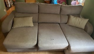 URGSofá Cama de 3 Plazas Beige tiene una quemada!!
