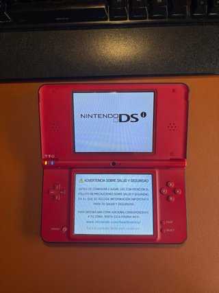 Nintendo DSi XL Edición 25 Aniversario Mario