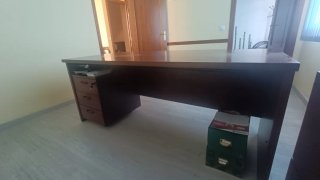 Muebles de despacho: Sillas, escritorio,archivador
