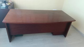 Muebles de despacho: Sillas, escritorio,archivador