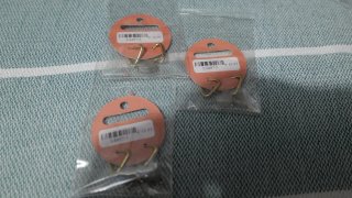 LOTE Pendientes aro dorados piedra gris Day & Eve