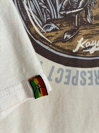 Camiseta Vintage Crema