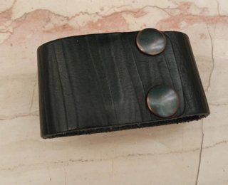 Bracciale in pelle unisex nero