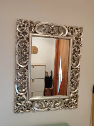 Espejo decorativo marco tallado plata