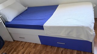 Cama juvenil con cajones