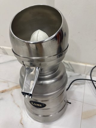 Exprimidor LOMI MOD4 Acero Inoxidable