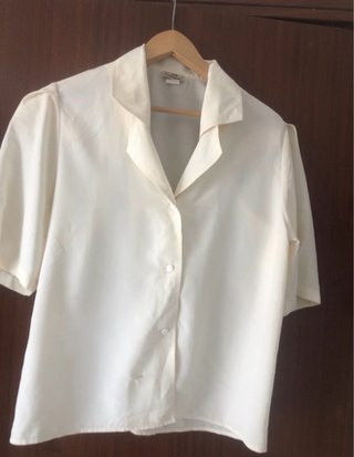 Camisa blanca elegante