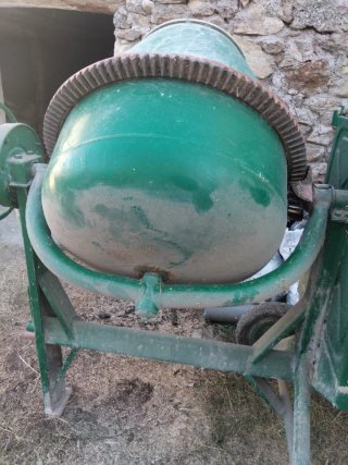 Hormigonera Umacon