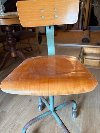 Silla de oficina vintage madera y metal