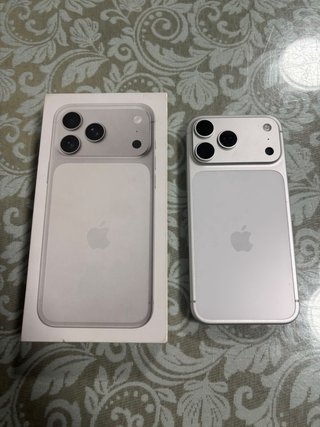 iPhone 17 Pro Max 512GB Plata + Apple Care