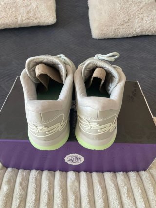 Lebron XXII Talla 47.5 Nike Gris/Verde