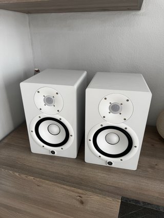 Monitores Yamaha HS7 Blancos (Pareja)