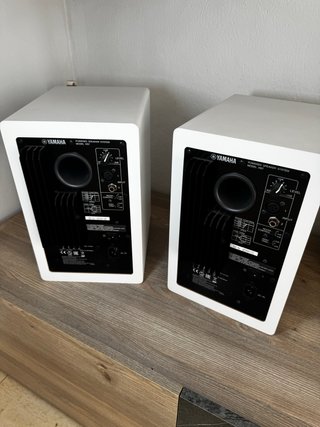 Monitores Yamaha HS7 Blancos (Pareja)