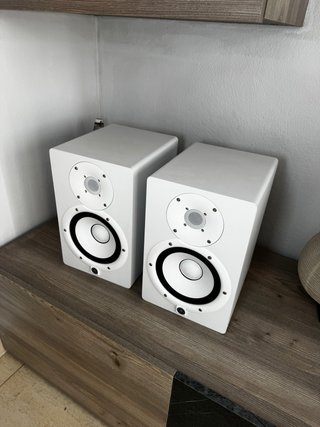 Monitores Yamaha HS7 Blancos (Pareja)