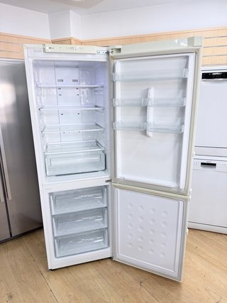 Frigorífico Combi Samsung 177cm No Frost A+