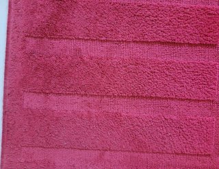 ALFOMBRA ROJA IKEA HERRUP 150x80.