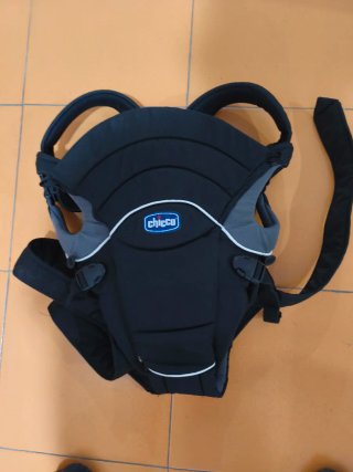 Mochila Portabebés Chicco Negra