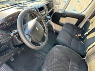 Peugeot Boxer CAMION PLUMA Y VOLQUETE