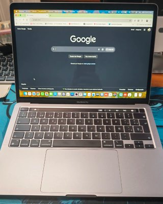 MacBook Pro 13 (2022) M2 16GB RAM 256GB SSD