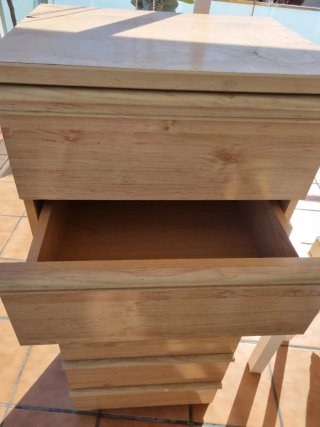 Cajonera de madera