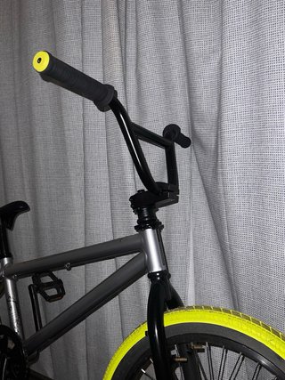Bicicleta BMX Wipe 520 20 pulgadas
