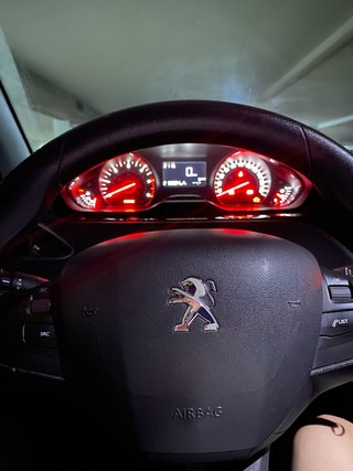 Peugeot 208 2013