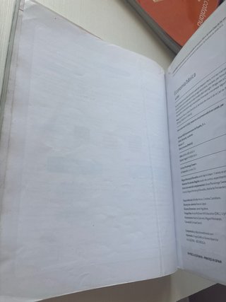 Libro escolar economia bàsica 4° Eso