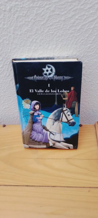 5x10€ El Valle De Los Lobos / Laura gallego Garcia