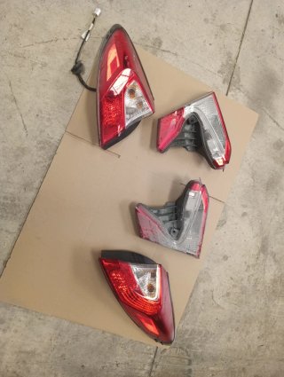 Pilotos Traseros Toyota CHR