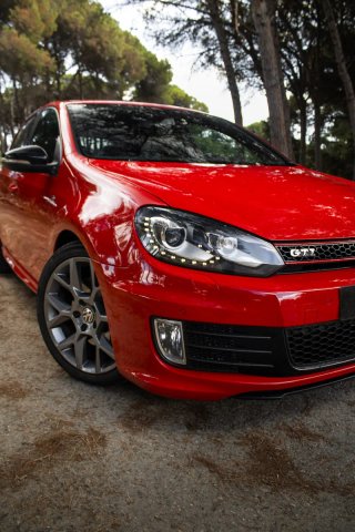 Volkswagen Golf GTI 35 ANIVERSARIO