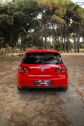 Volkswagen Golf GTI 35 ANIVERSARIO