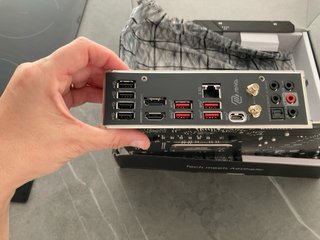 Placa Base MSI MAG B760 TOMAHAWK WIFI