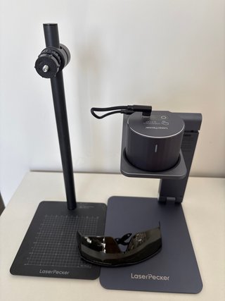 Grabadora Láser LaserPecker LP1 Plus + calibrador